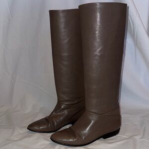 Elegant taupe Leather Knee-High Boots